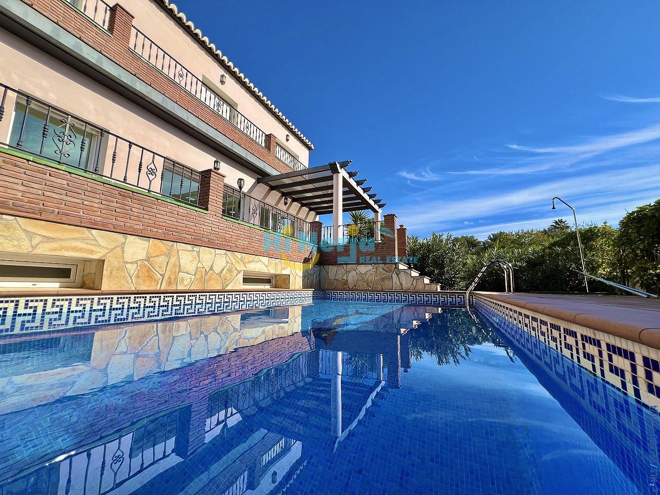 Piscina de Casa o xalet en venda en Vélez-Málaga amb Terrassa i Piscina