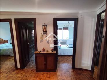 Piso con balcón en venta en Calle San Francisco