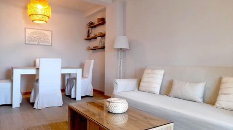 Foto 2 de Piso de alquiler en Paseo Marítimo - San José - La Laguna, Cádiz Capital