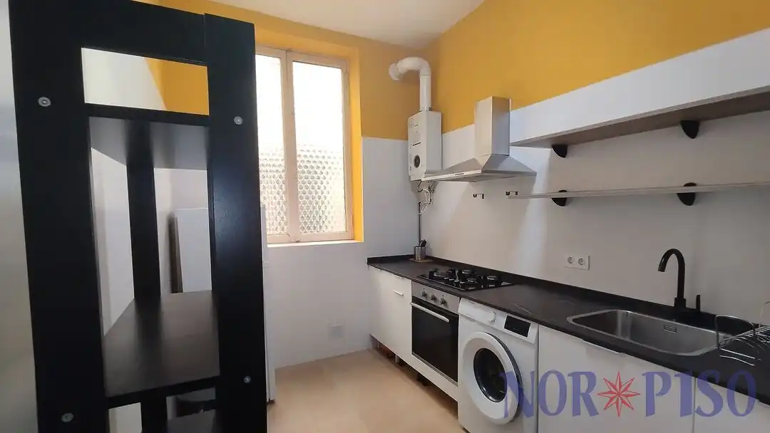 Kitchen of Flat for rent in Bilbao   with Heating and Balcony