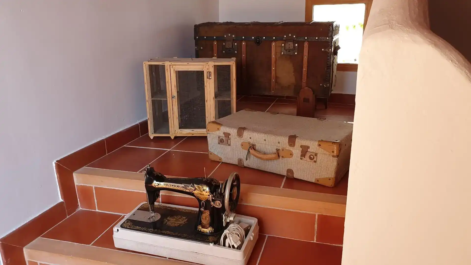 Casa adosada en venda en Sella amb Jardí privat, Traster i Piscina