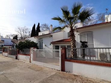 Villa con giardino in vendita a Montseny