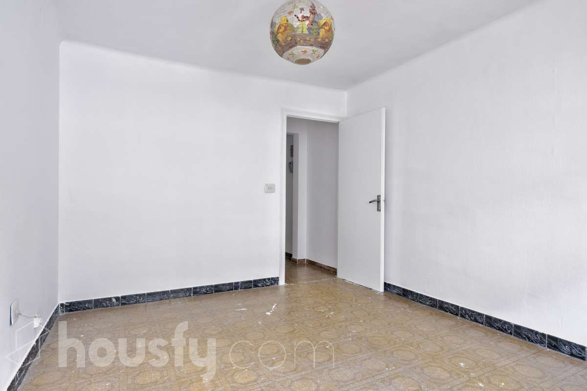 Habitación de Piso en venta en  Barcelona Capital con Parquet, Trastero y Balcón