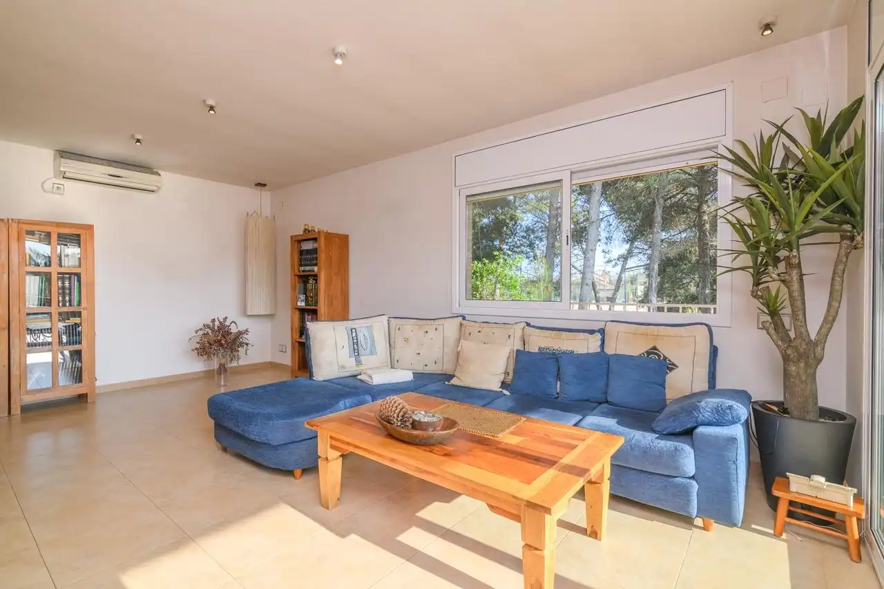 Living room of Houses for sale in Sabadell  with Air Conditioner, Heating and Terrace