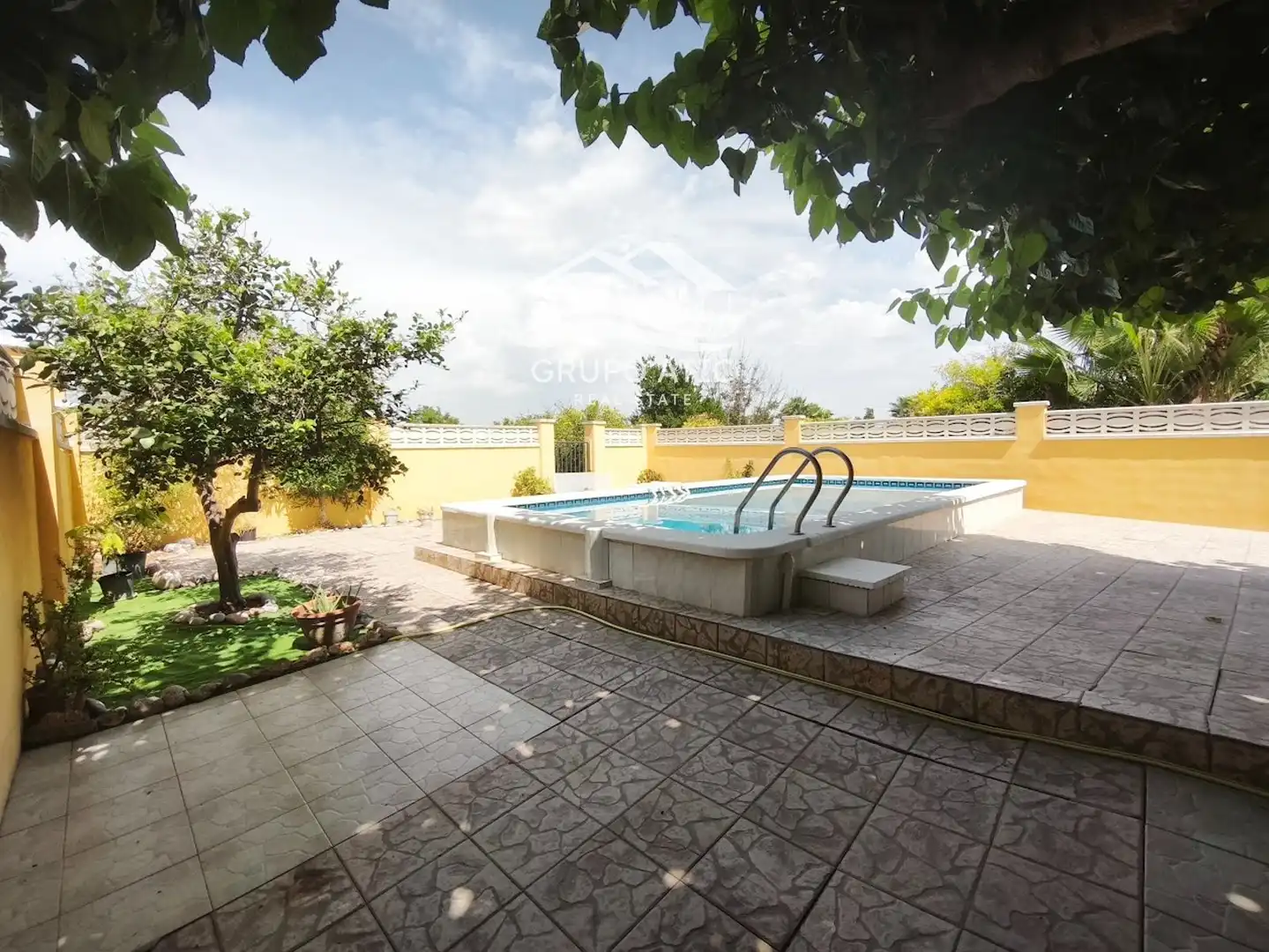 Piscina de Casa o chalet en venta en Burriana / Borriana con Aire acondicionado, Calefacción y Jardín privado