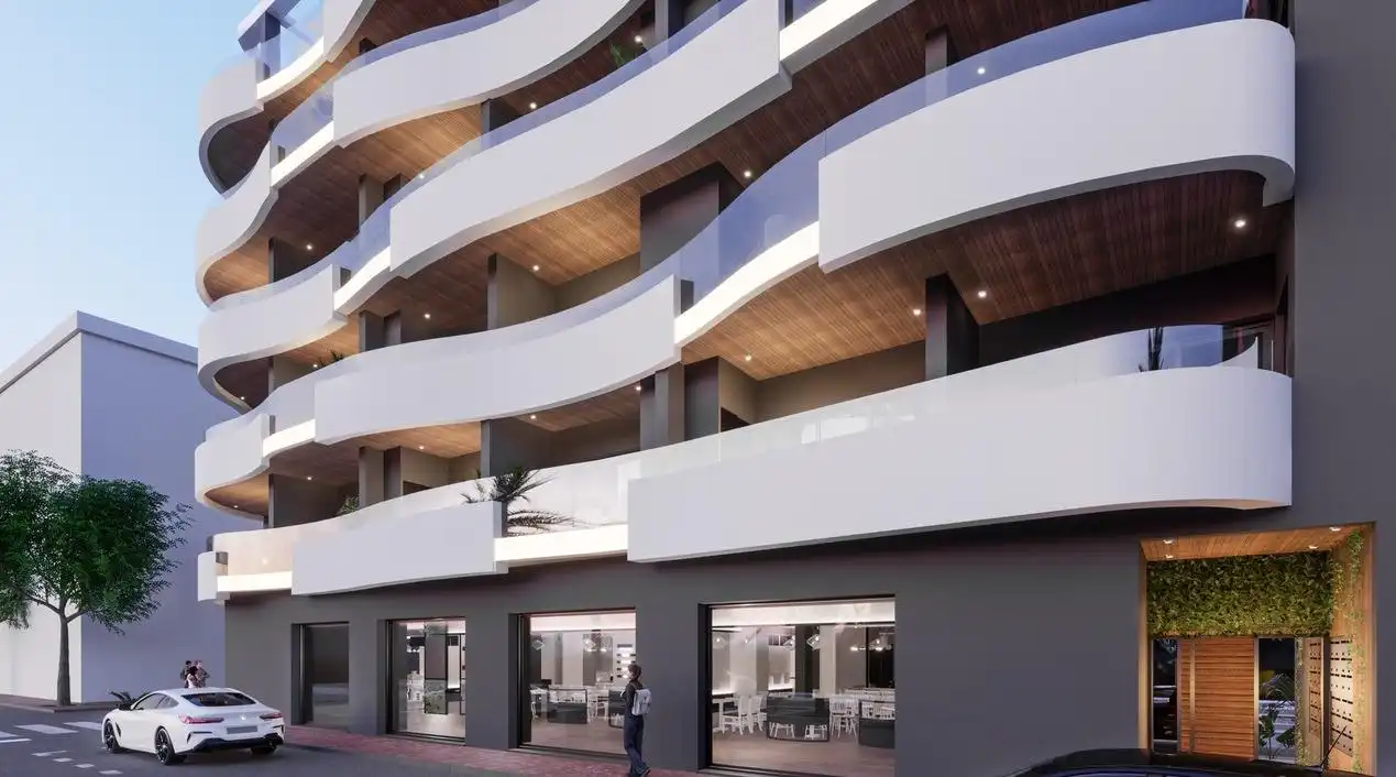 Vista exterior de Pis en venda en Cartagena amb Terrassa i Piscina comunitària
