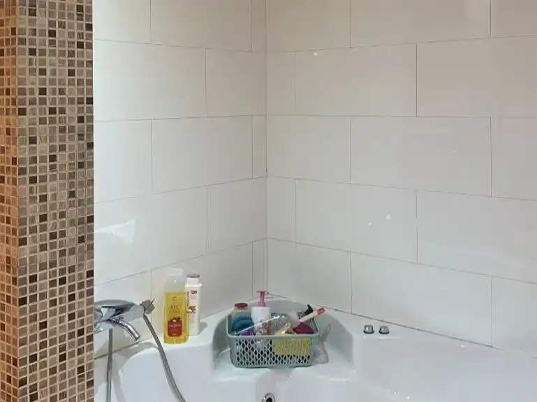 Bany de Pis en venda en Gironella amb Balcó