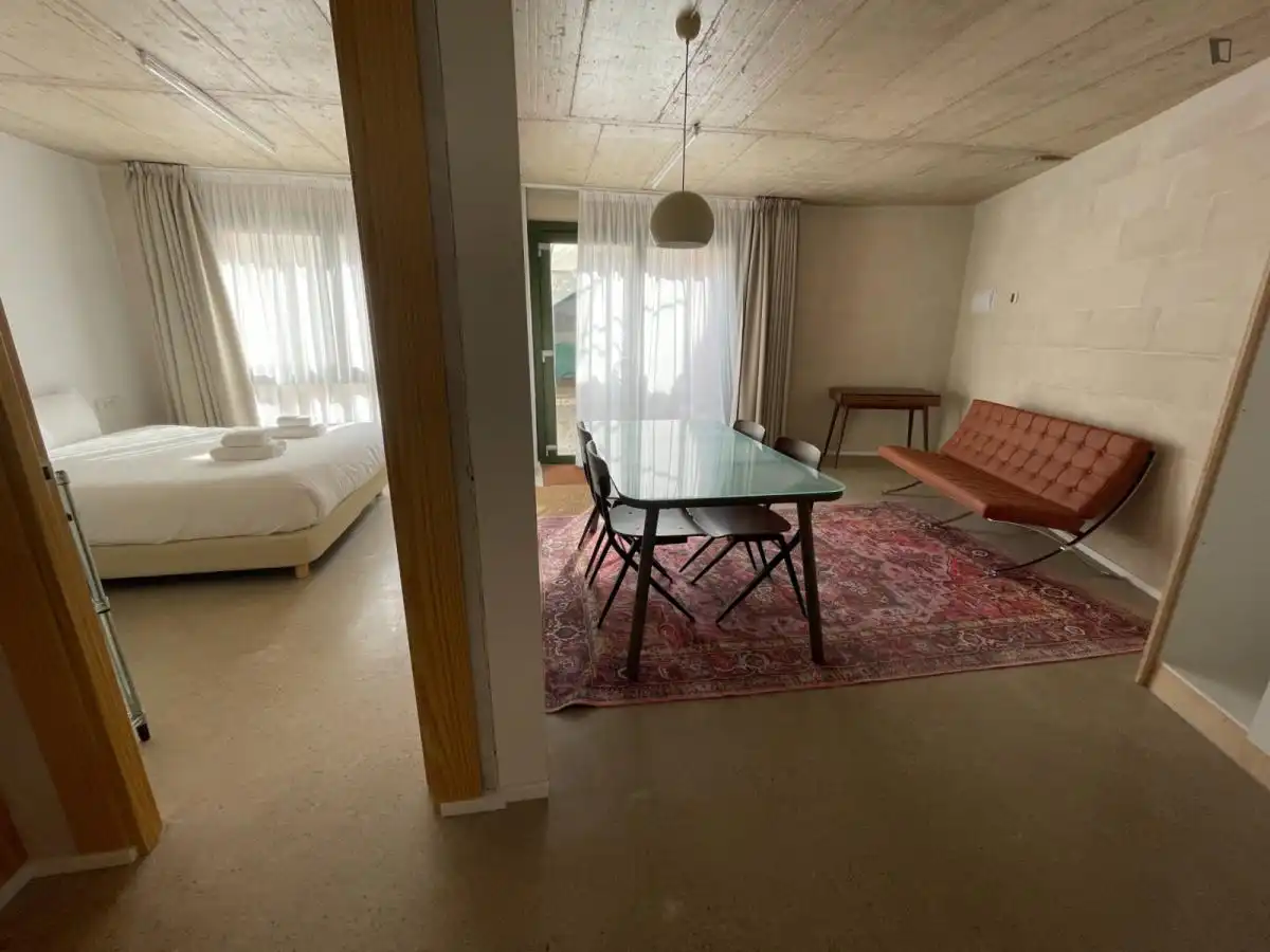 Habitación de Apartamento de alquiler en Barcelona con Aire acondicionado, Calefacción y Amueblado