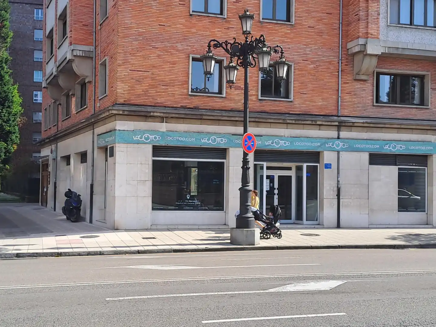 Geschaftsraum zur Miete in Oviedo 