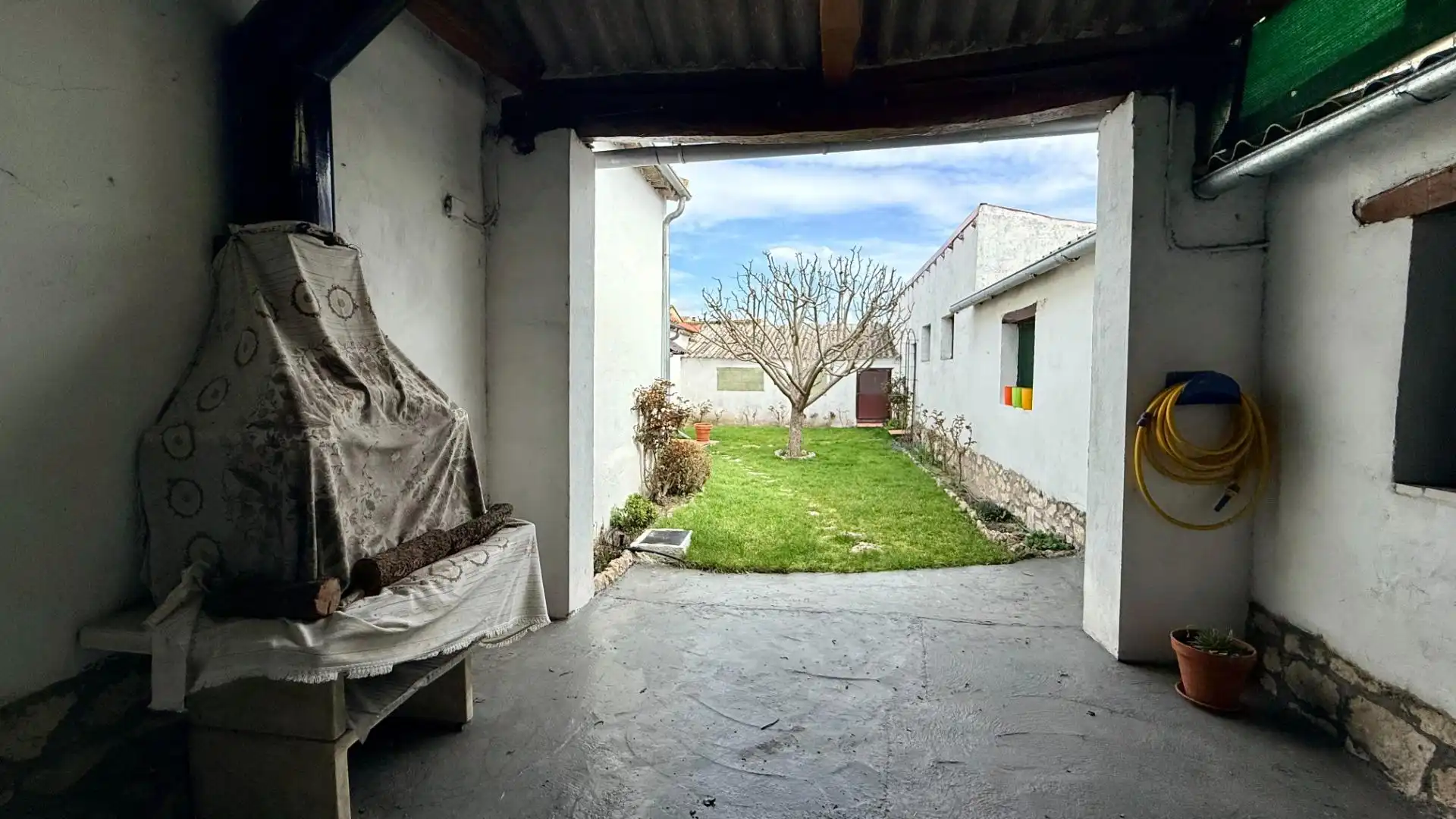 Jardí de Casa o xalet en venda en Samboal amb Jardí privat i Traster