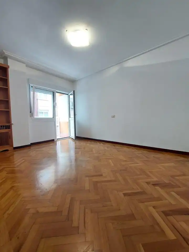 Living room of Flat for sale in Gijón   with Heating and Balcony