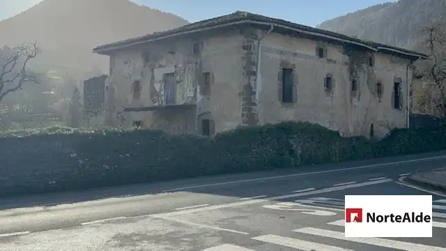 Casa rústica en venta en Sopuerta
