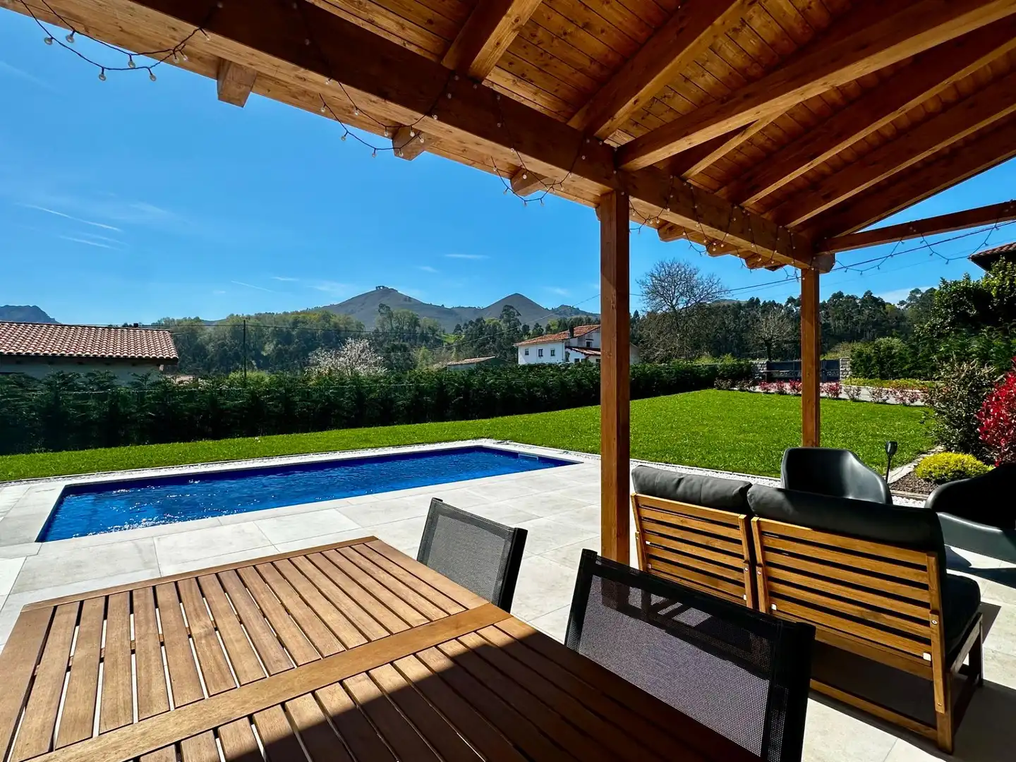 Terraza de Casa o chalet en venta en Ribadesella con Aire acondicionado, Calefacción y Jardín privado