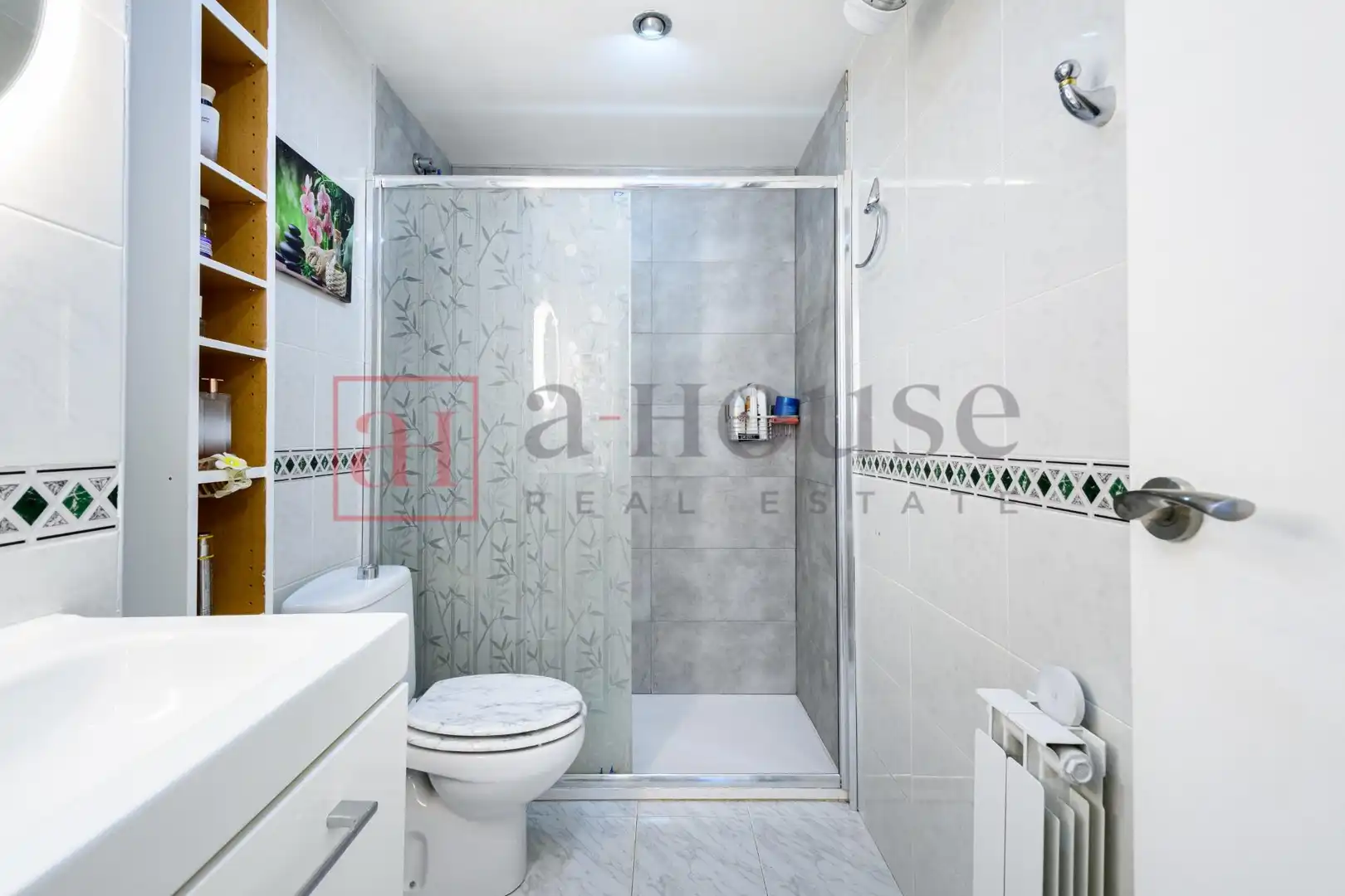 Bathroom of Flat for sale in Barcelona  with Air Conditioner, Heating and Terrace