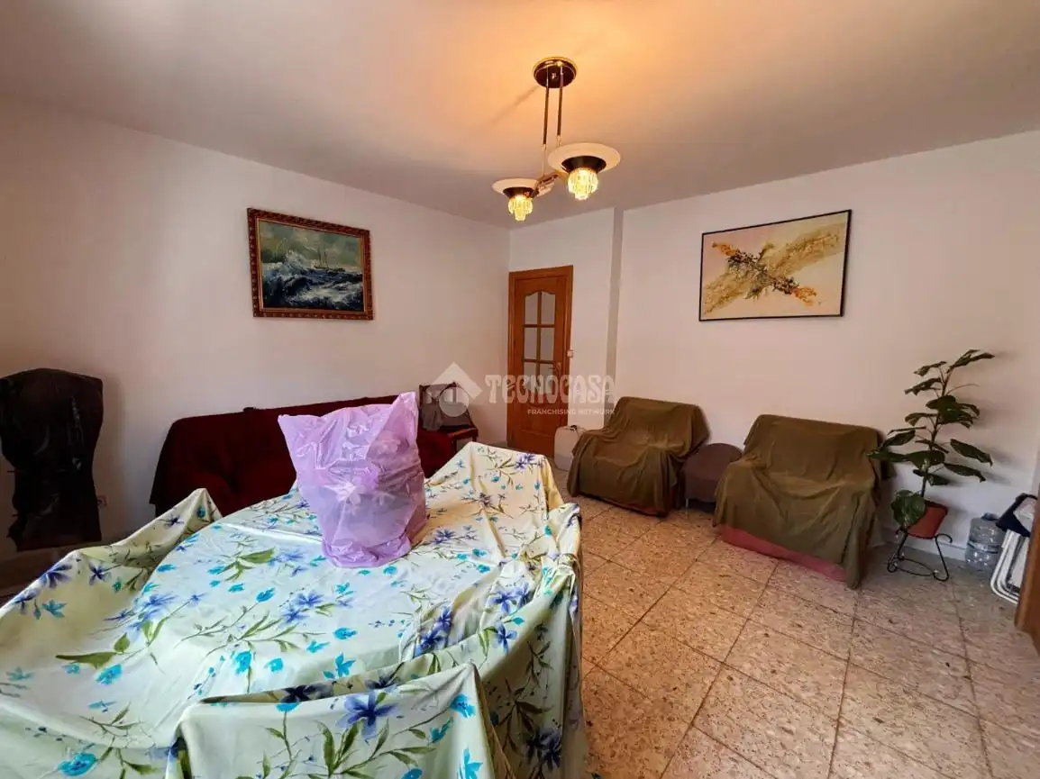 Living room of Flat for sale in Jódar  with Terrace and Storage room
