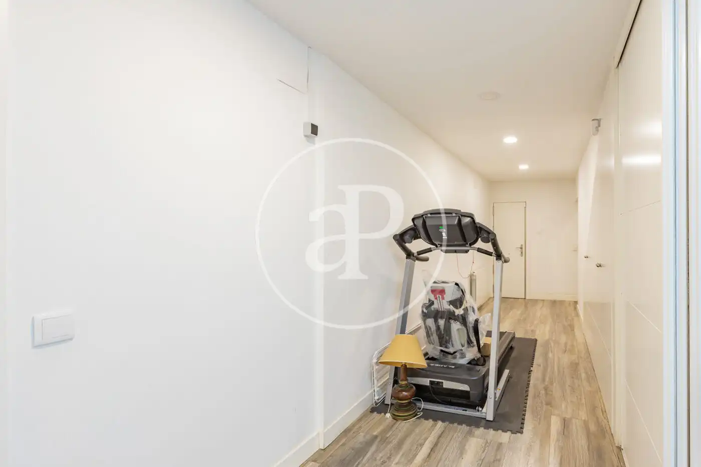 Casa adosada en venda en La Moraleja amb Aire condicionat, Calefacció i Jardí privat