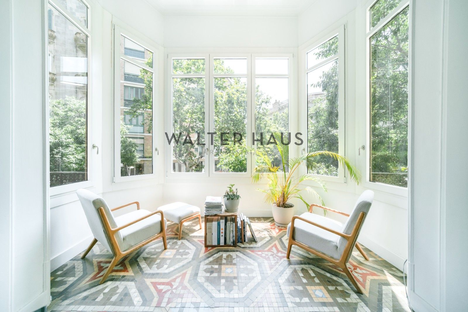 Living room of Flat for sale in  Barcelona Capital  with Air Conditioner, Heating and Parquet flooring