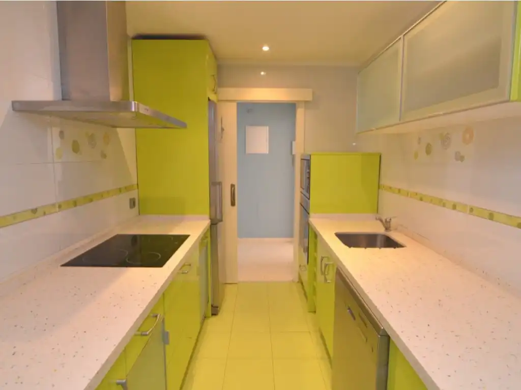 Cocina de Piso en venta en La Rinconada