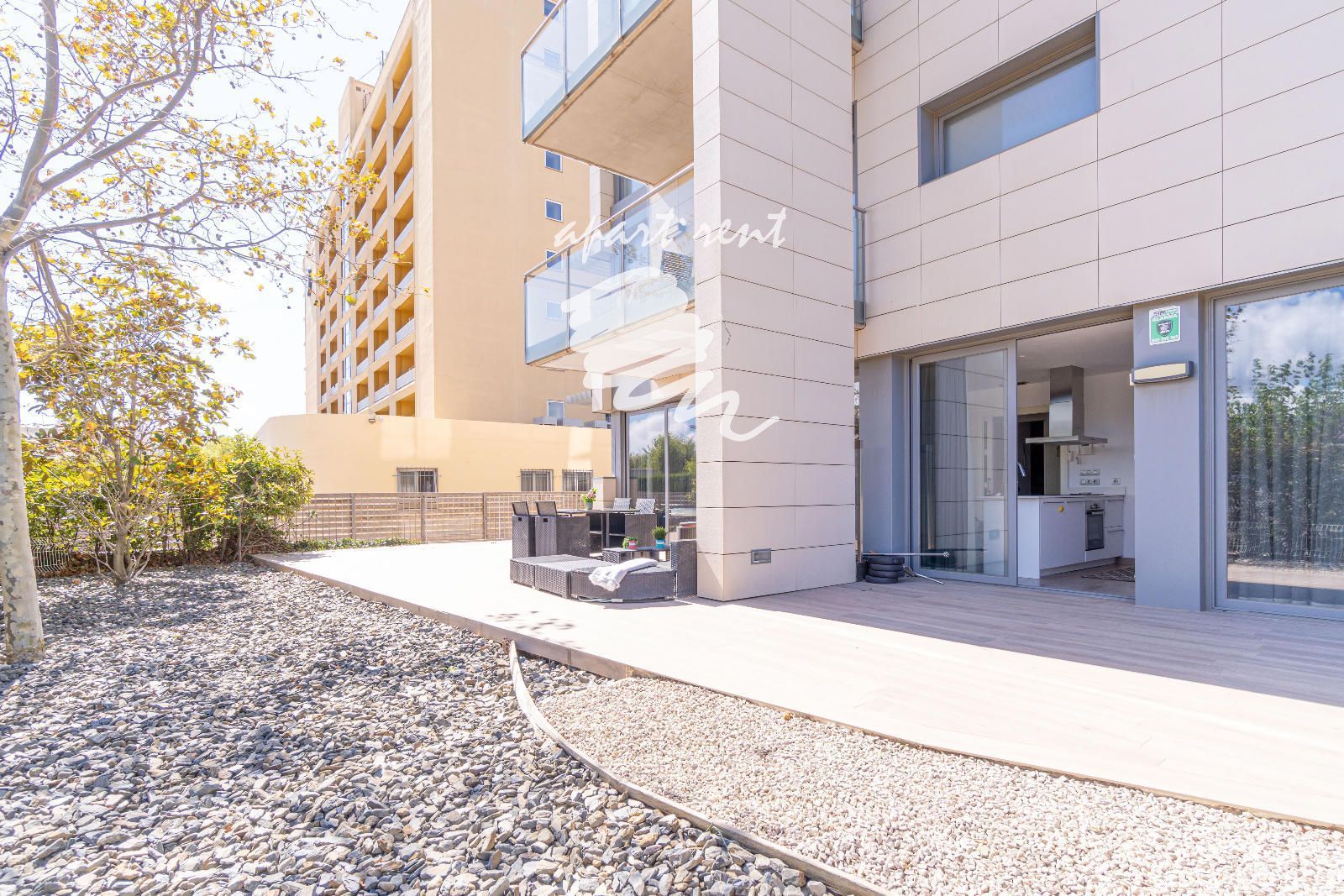 Exterior view of Flat for sale in Roses  with Air Conditioner, Heating and Private garden