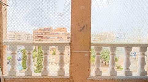 Foto 3 de Apartament en venda a D Ricardo la Fuente Aguad, El Molino, Torrevieja