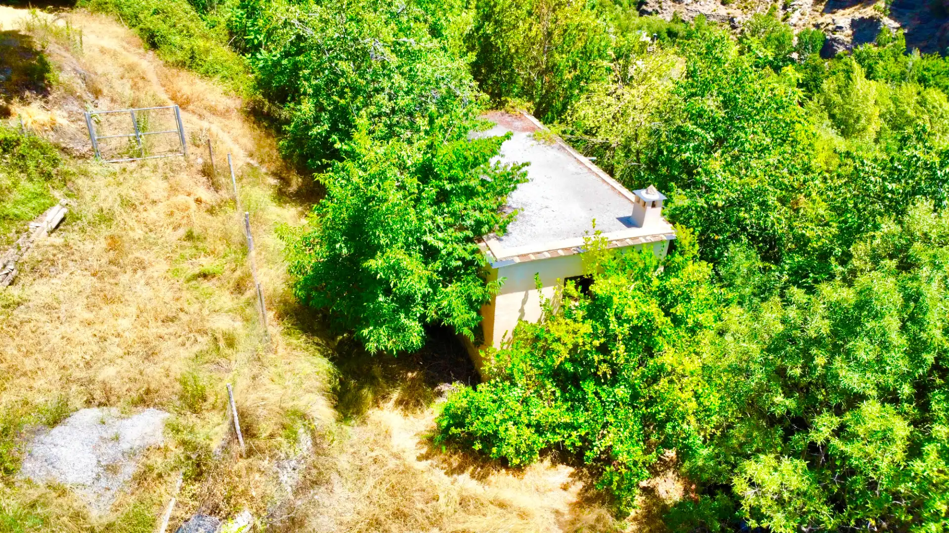 Vista exterior de Finca rústica en venta en Alpujarra de la Sierra