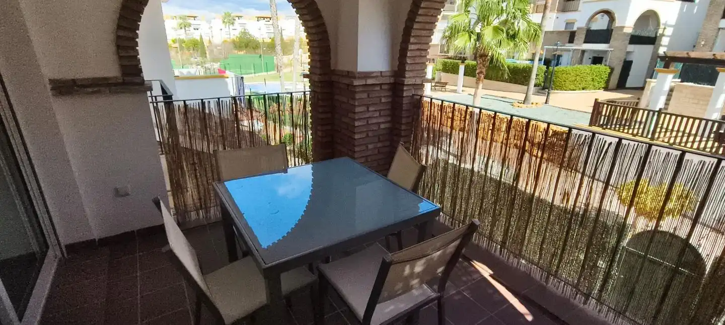 Terrasse von Wohnungen zur Miete in Las Salinas
