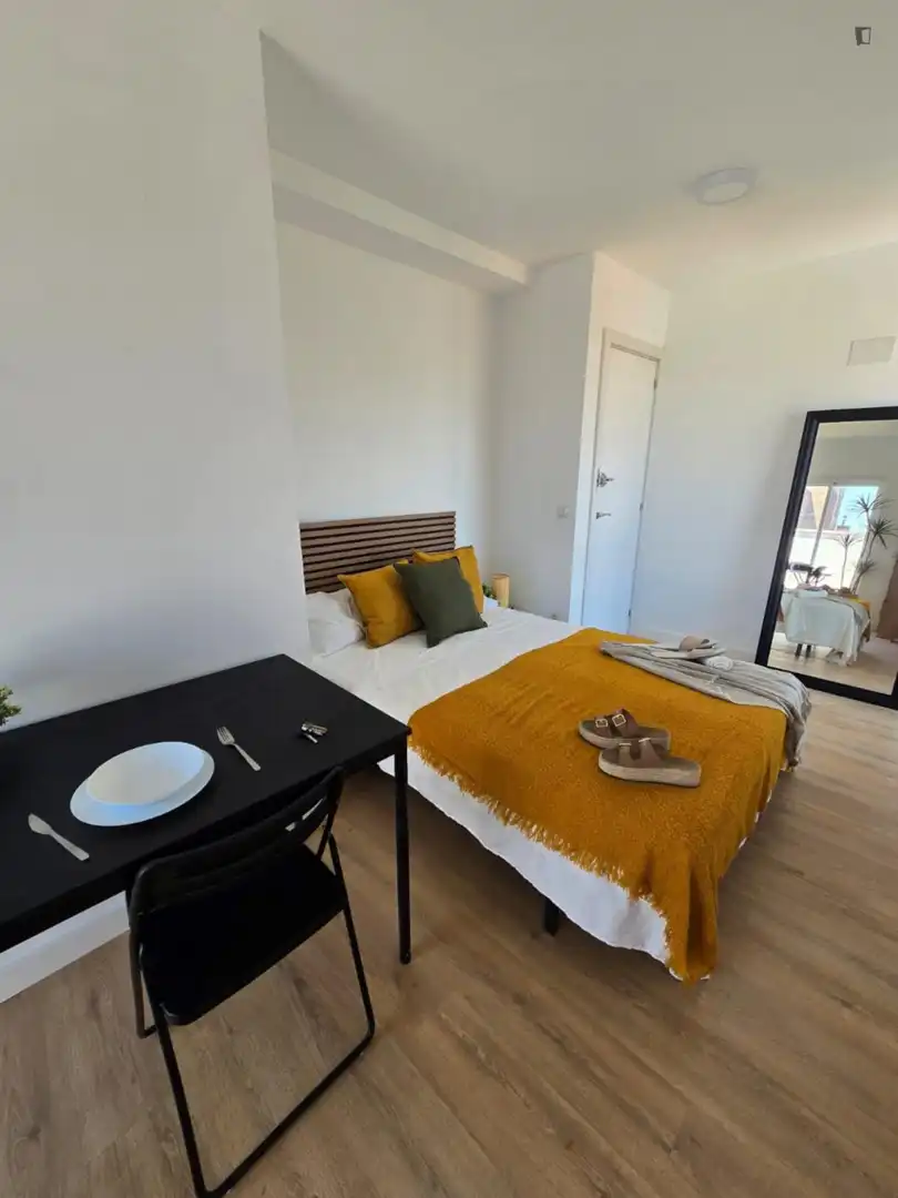 Habitació a Parla Este