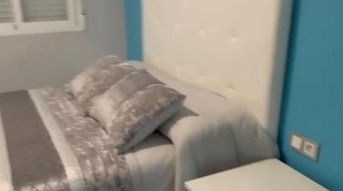 Foto 2 de Pis de lloguer a Peñamefecit - Avda Barcelona, Jaén