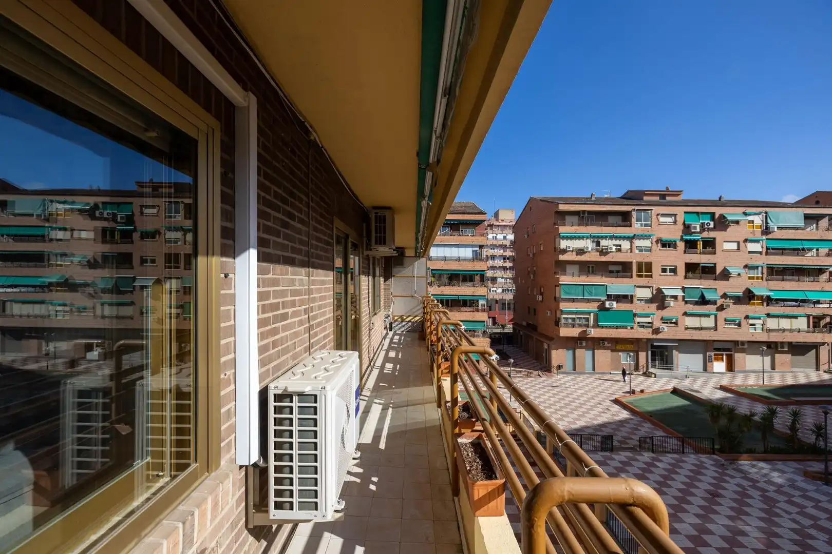 Terrace of Flat for sale in Granada  with Air Conditioner, Heating and Terrace