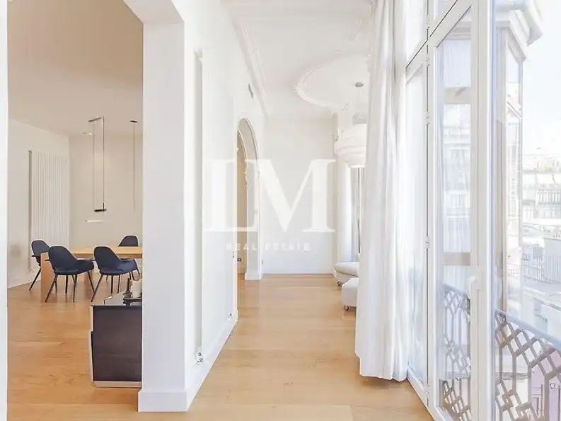 Apartament amb terrassa de lloguer a CORTS CATALANES, imagen 15