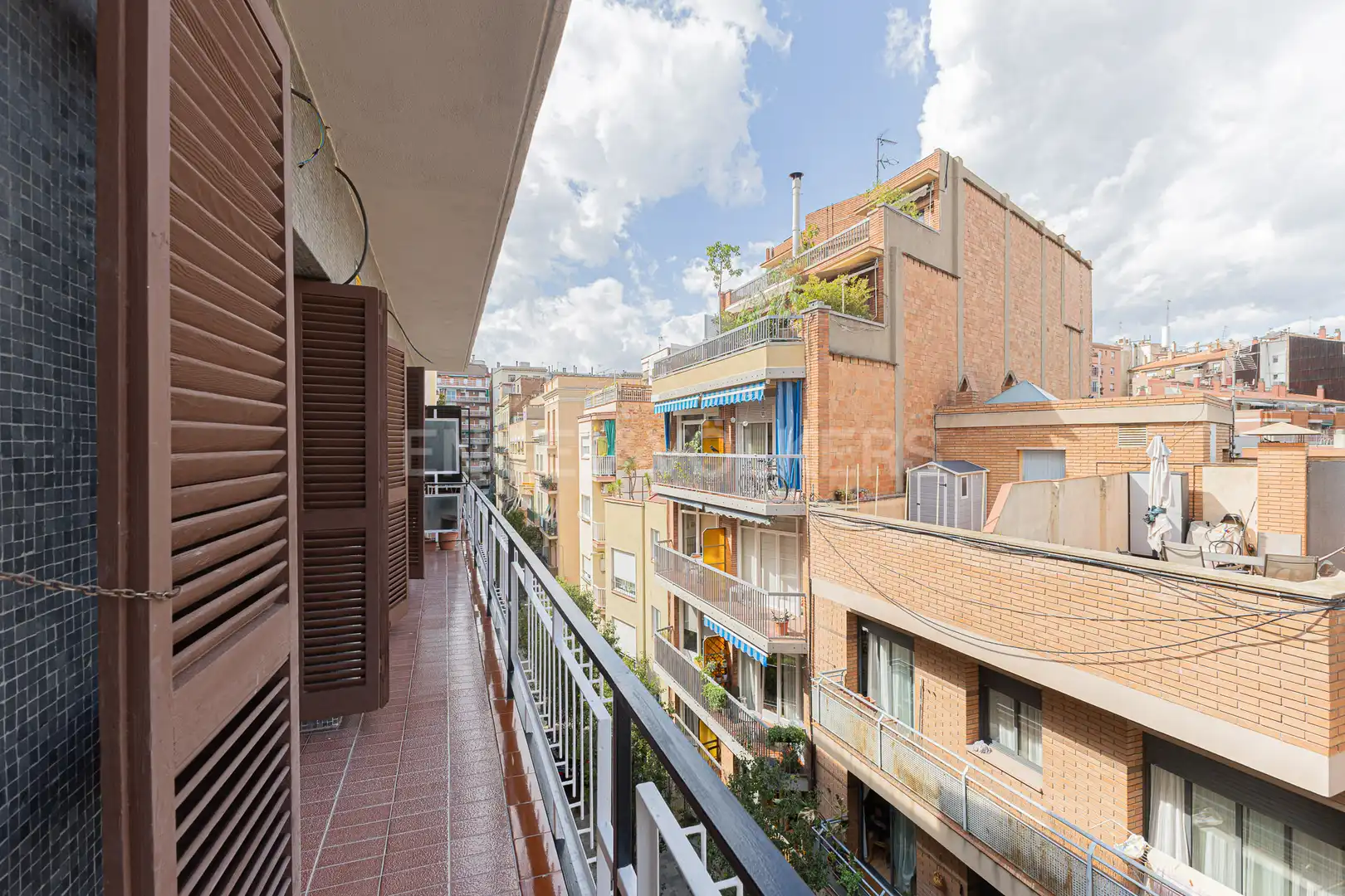 Vista exterior de Piso en venta en Barcelona con Aire acondicionado, Calefacción y Parquet