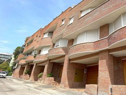 Exterior view of House or chalet for sale in Manresa  with Air Conditioner, Heating and Terrace
