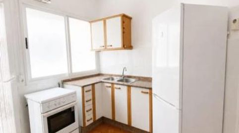 Foto 4 de Habitació a La Malva-rosa, Valencia Capital