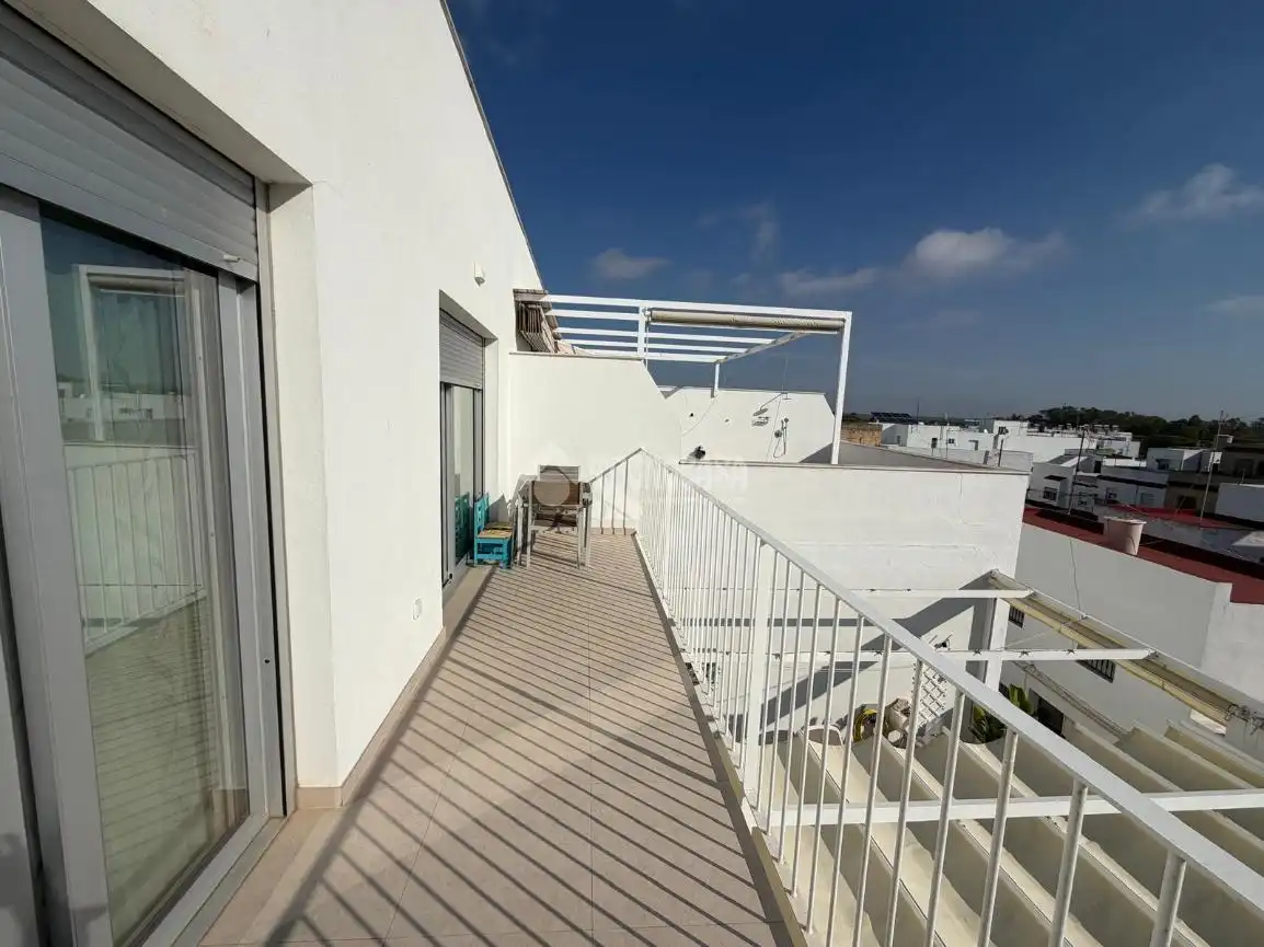 Flat with lift for sale in Barbate ciudad, imagen 4