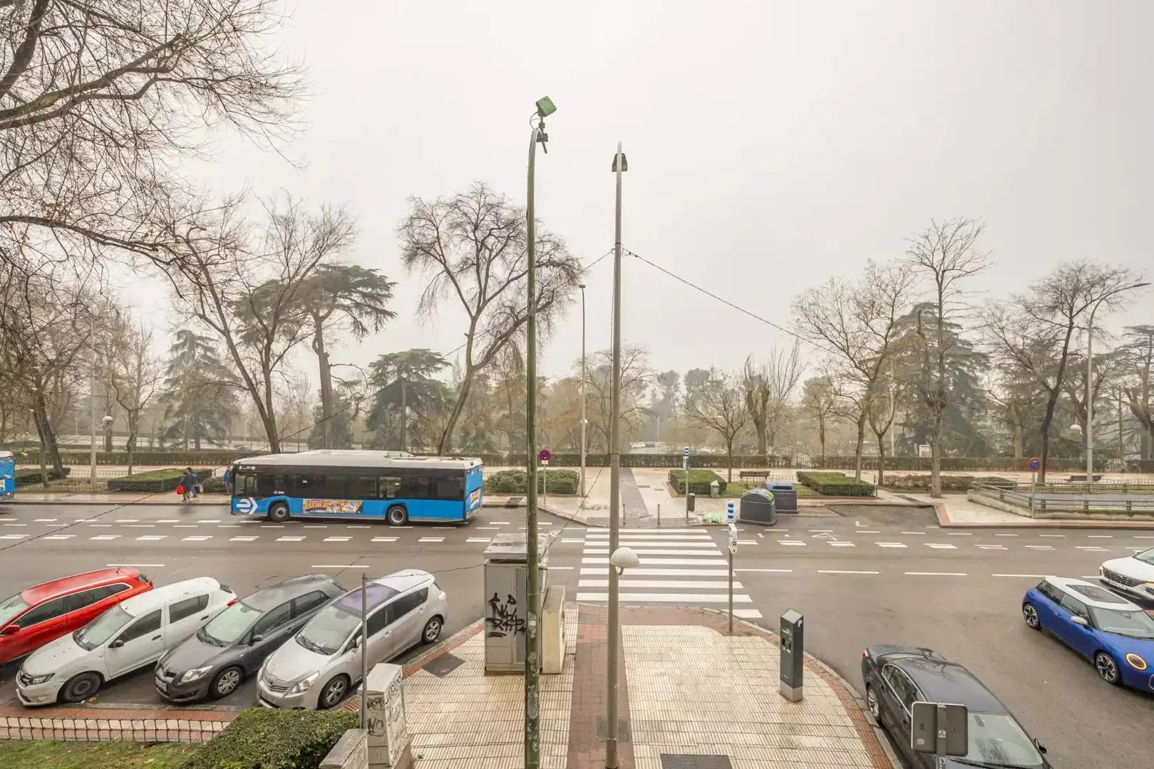 Parking of Flat for rent in Madrid  with Air Conditioner, Heating and Terrace
