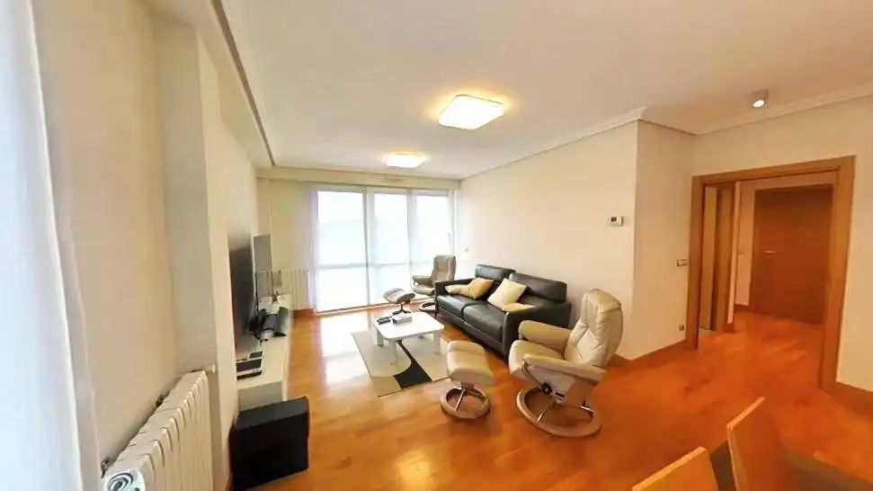 Sala de estar de Piso en venta en Donostia - San Sebastián  con Calefacción, Jardín privado y Terraza