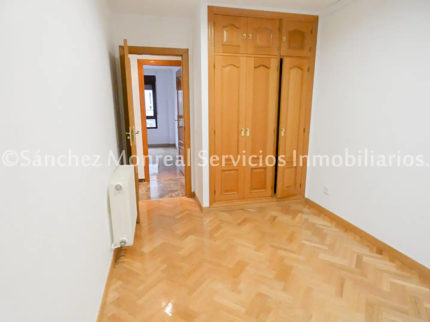 Flat for sale in Alcázar de San Juan  with Air Conditioner, Heating and Parquet flooring