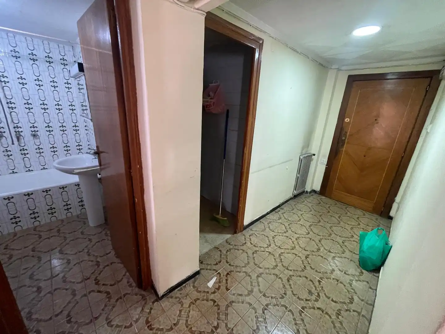 Piso en venta en Zaragoza con Calefacción y Balcón