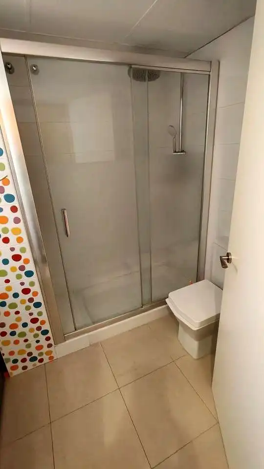 Wohnung zur Miete in Avenida de las Ollerías, Ollerías - San Cayetano