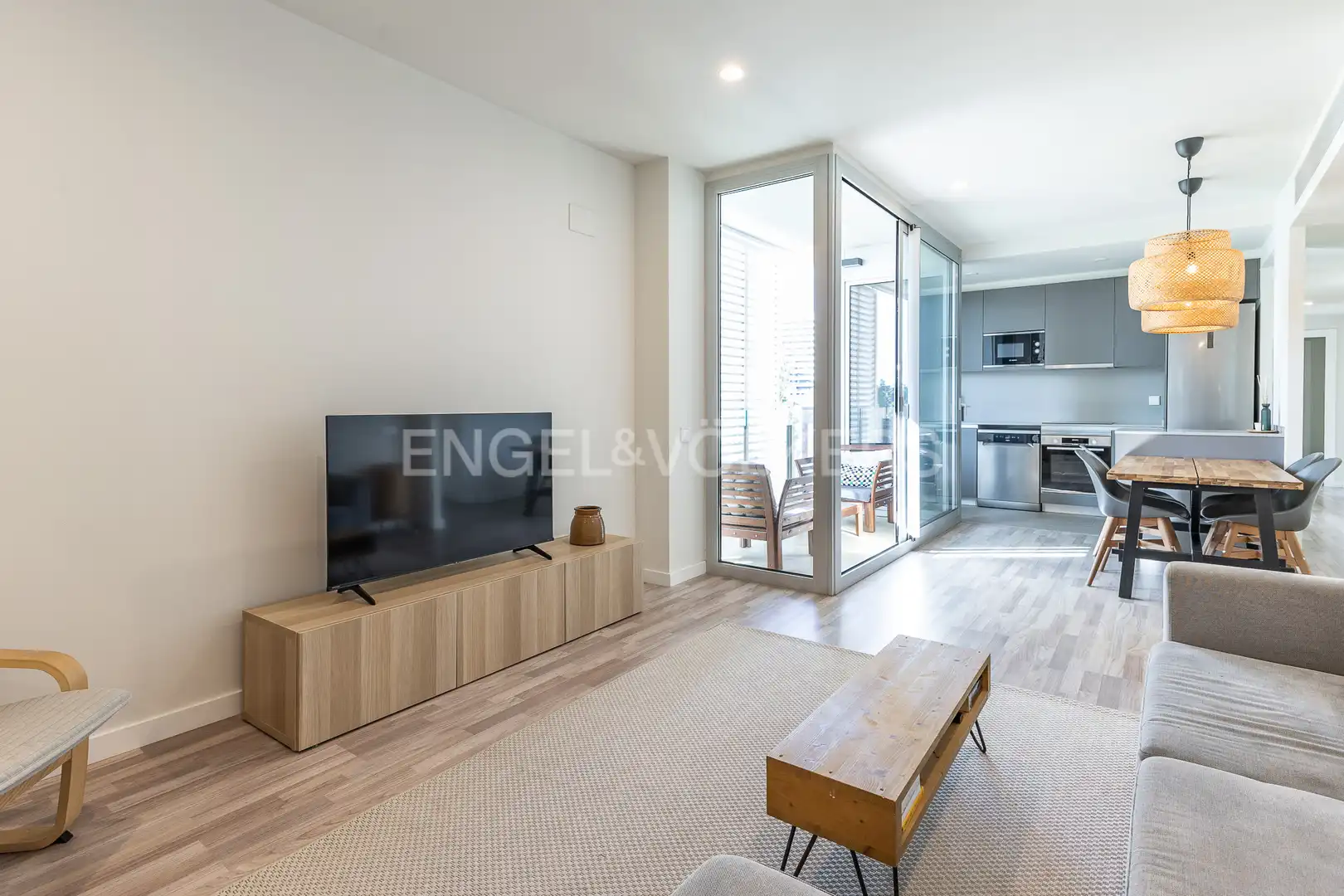Living room of Flat for sale in Sant Adrià de Besòs  with Air Conditioner, Heating and Parquet flooring