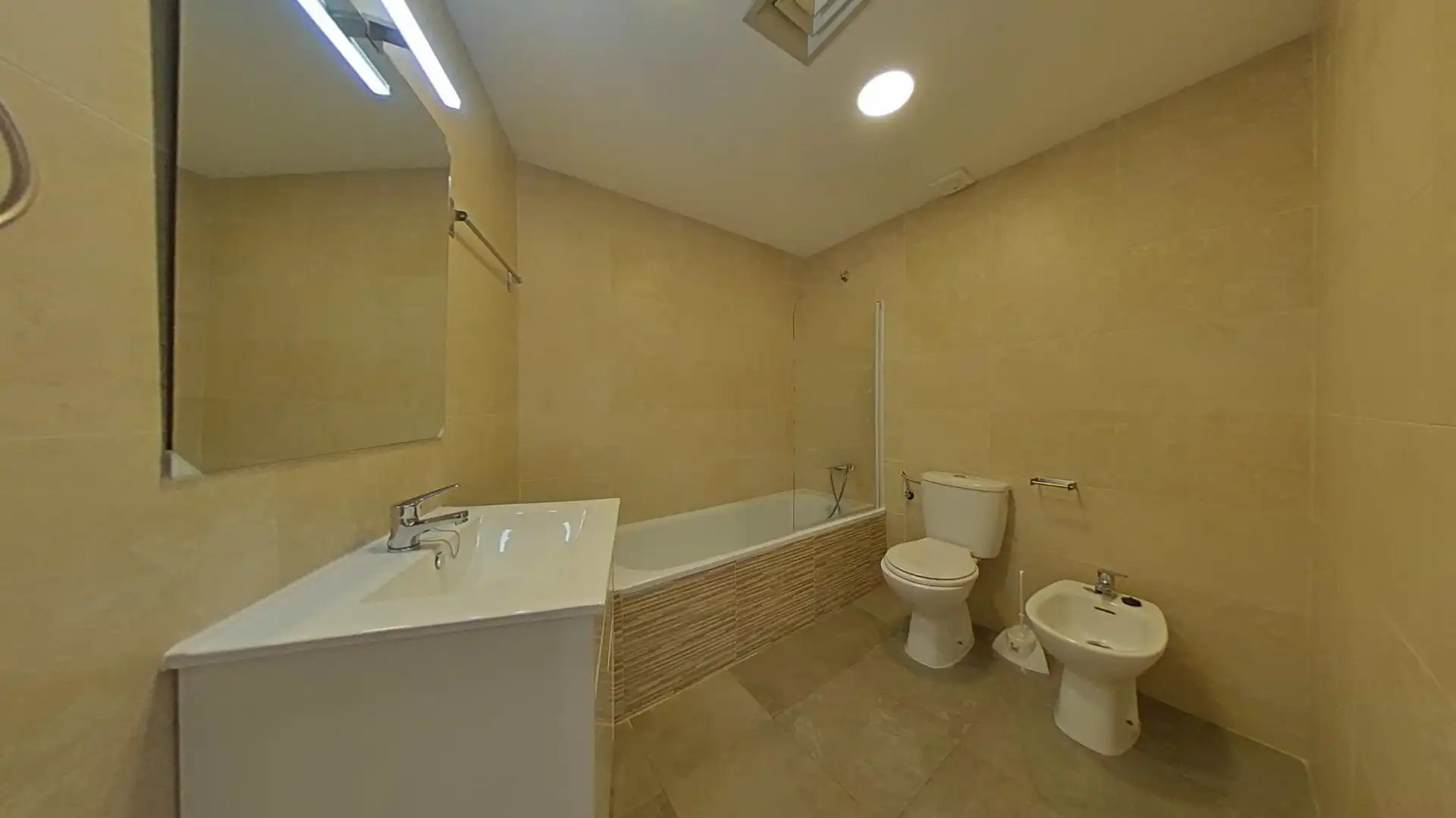 Baño de Piso en venta en Badalona con Parquet