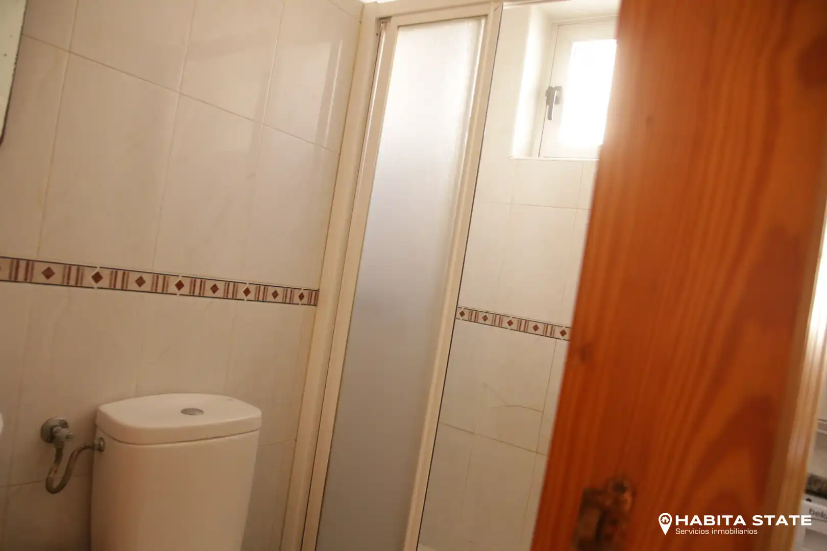 Bathroom of Flat for sale in Almería  with Furnished, Oven and Washing machine