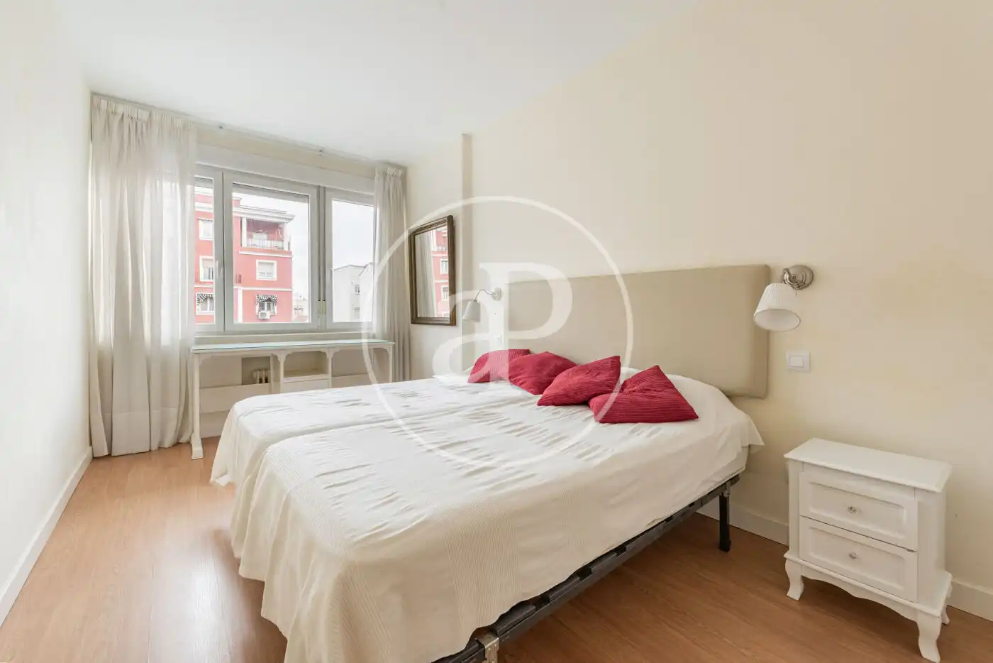 Habitación de Piso en venta en Madrid con Aire acondicionado y Calefacción
