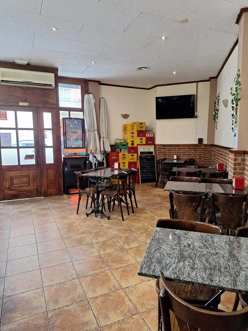 Business premises for sale in Carrer del Mas Calvo 21, imagen 4