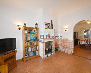 Sala d'estar de Casa o xalet en venda en Fuente Álamo de Murcia amb Aire condicionat i Terrassa
