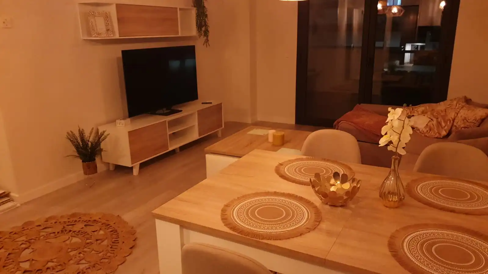 Flat with pool for sale in Avenida Marqués de Valle Niza, imagen 5