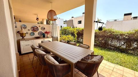 Foto 5 de Planta baja de alquiler en Centro, Estepona