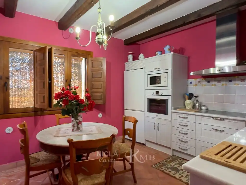 Kitchen of Houses for sale in Vélez-Blanco  with Air Conditioner, Terrace and Swimming Pool