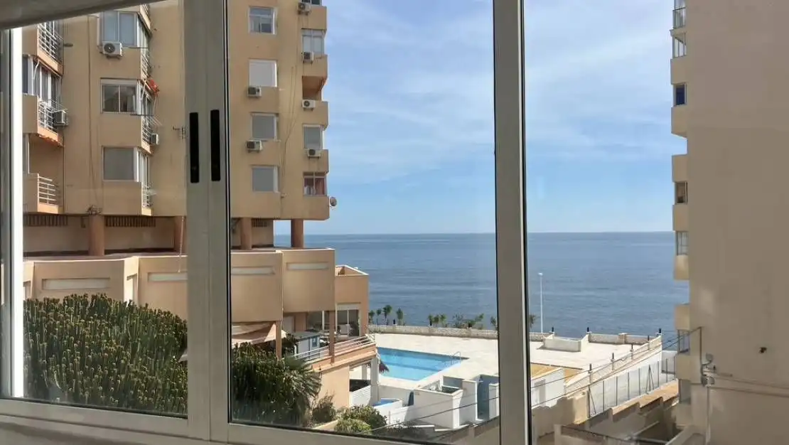 Dormitori de Apartament en venda en Calpe / Calp amb Aire condicionat i Terrassa