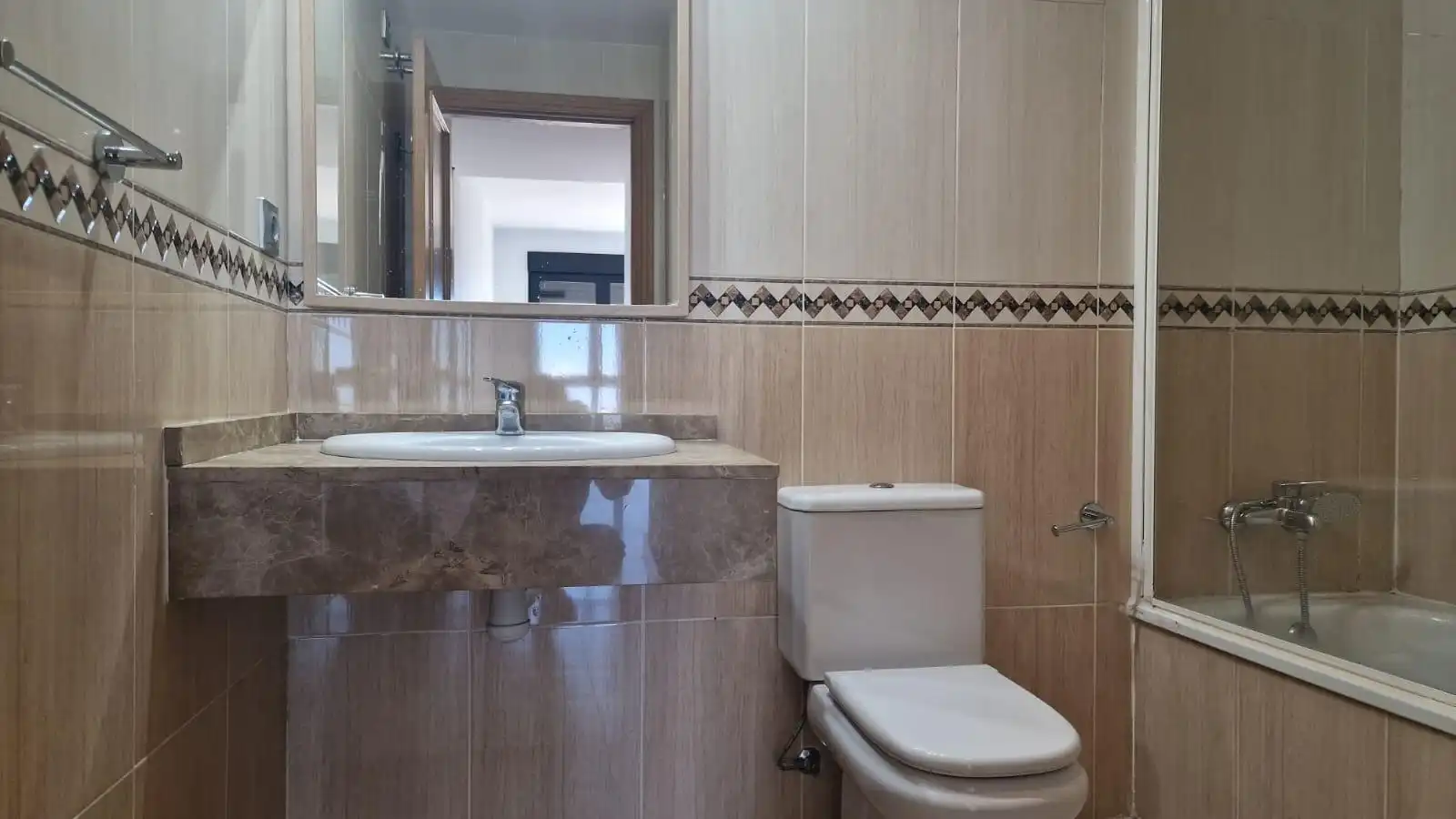 Wohnung mit Terrasse zur Miete in Camins al Grau, imagen 28